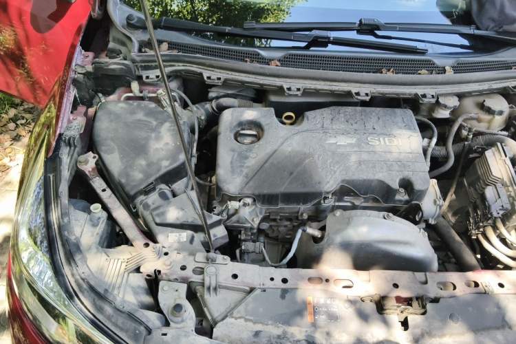 Used Chevrolet Cruze 2017 1.5L Automatic Xuanfeng Edition Engine Bay Right