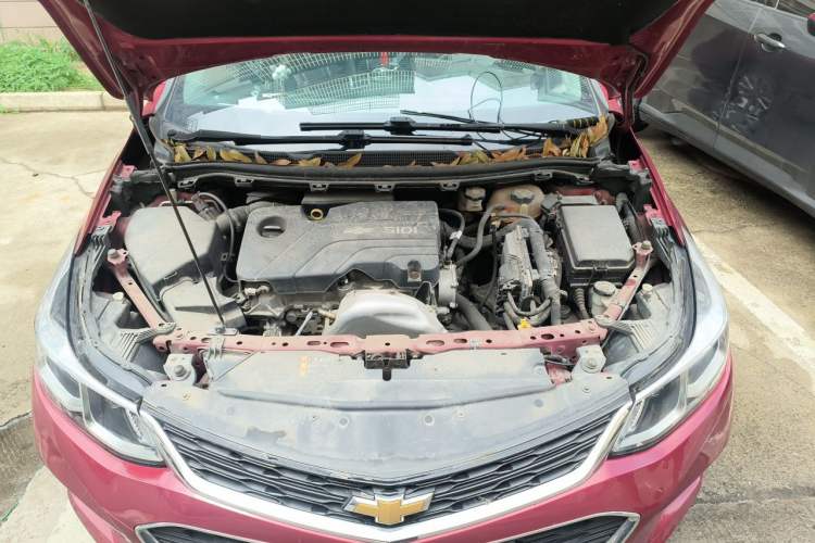 Used Chevrolet Cruze 2017 1.5L Automatic Pioneer Sunroof Edition Engine Bay
