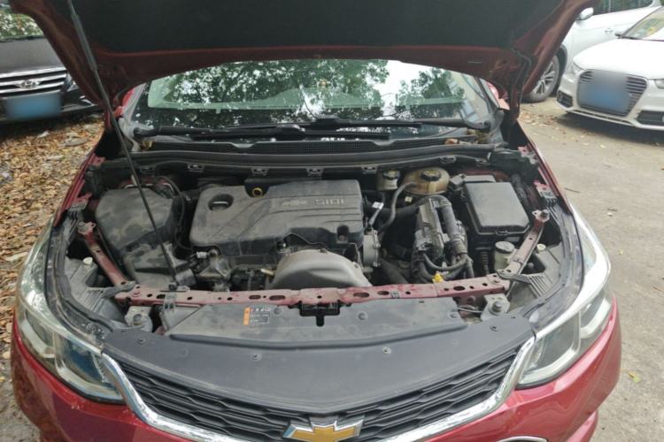 Used Chevrolet Cruze 2017 1.5L Manual Xuanfeng Edition Engine Bay