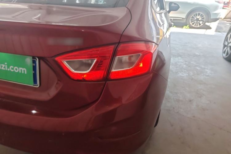 Used Chevrolet Cruze 2017 1.4T Dual-Clutch Pioneer Sunroof Edition Exterior 3
