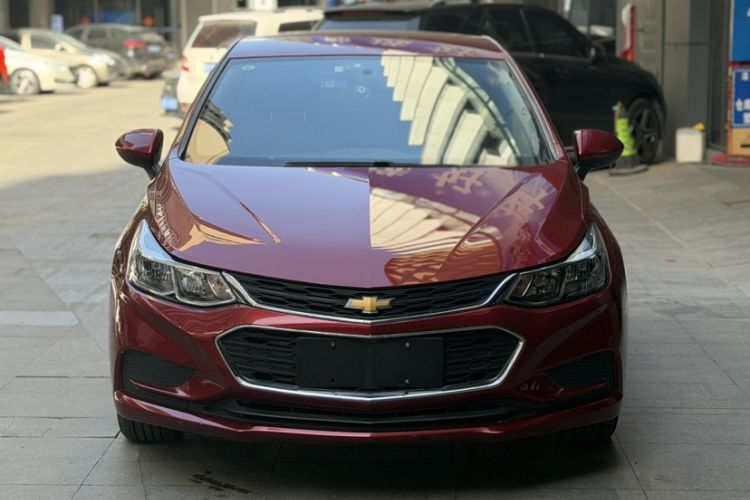Used Chevrolet Cruze 2017 1.5L Manual Pioneer Edition Exterior 5