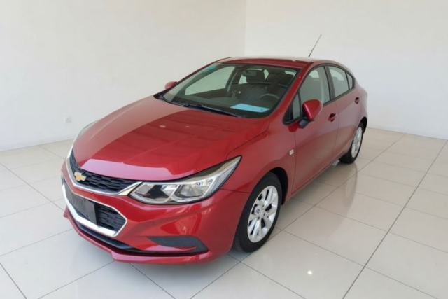 Ojetý Chevrolet Cruze 2017 1.5L Hatchback Manual Pioneer Edition