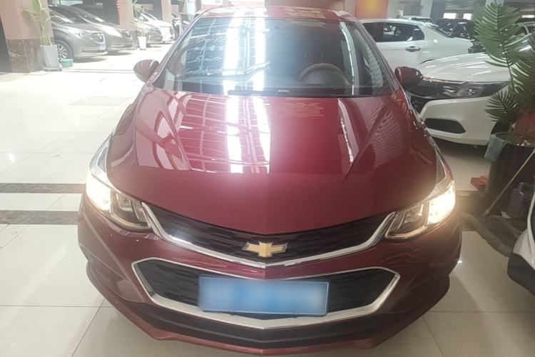 Used Chevrolet Cruze 2017 1.5L Automatic Pioneer Sunroof Edition Front