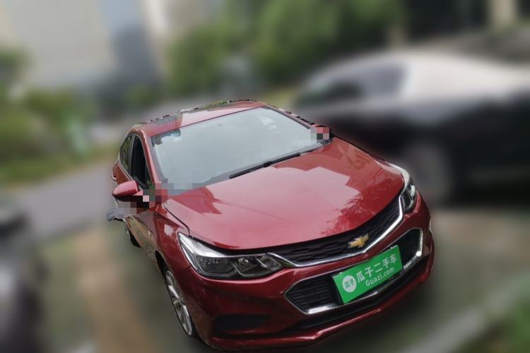 Used Chevrolet Cruze 2017 1.5L Automatic Pioneer Sunroof Edition Front Right 45 Deg