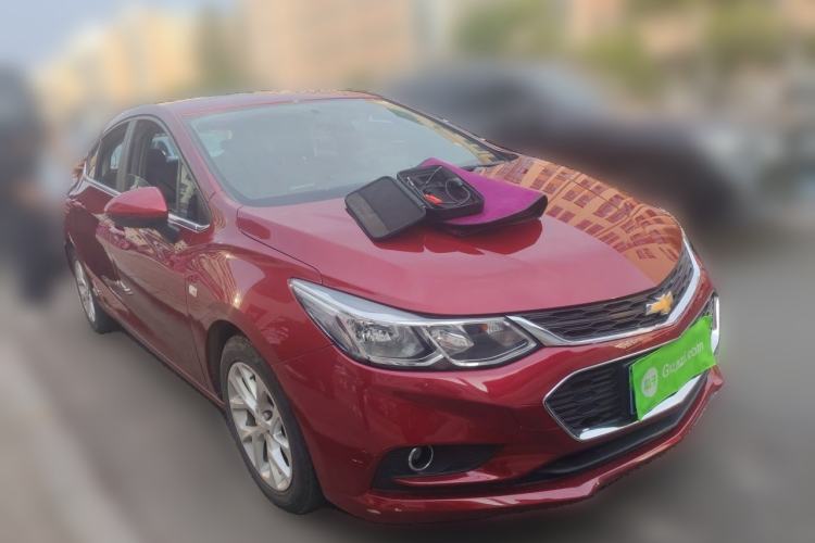 Used Chevrolet Cruze 2017 1.5L Hatchback Automatic Xuanfeng Edition Front Right 45 Deg