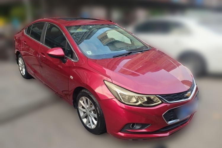 Used Chevrolet Cruze 2017 1.5L Manual Xuanfeng Edition Front Right 45 Deg