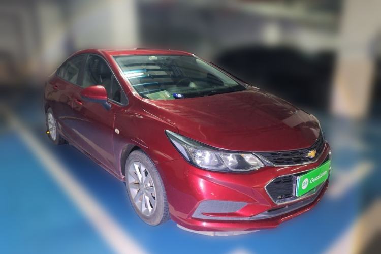 Used Chevrolet Cruze 2017 1.5L Automatic Pioneer Sunroof Edition Front Right 45 Deg