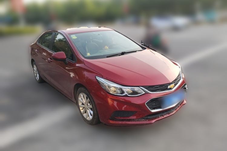 Used Chevrolet Cruze 2017 1.5L Automatic Pioneer Sunroof Edition Front Right 45 Deg