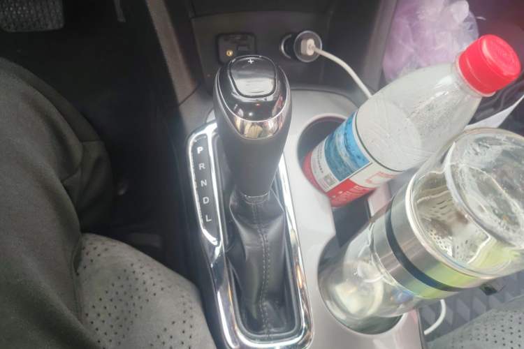 Used Chevrolet Cruze 2017 1.5L Hatchback Automatic Xuanfeng Edition Gear Lever