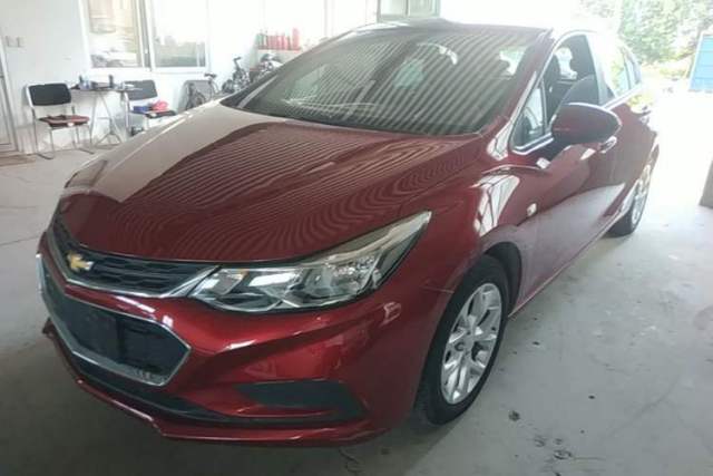 Used Chevrolet Cruze 2017 1.5L Hatchback Automatic Pioneer Sunroof Edition