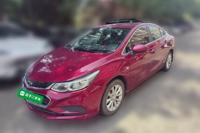 Chevrolet Cruze 2017 1.5L Automatic Pioneer Sunroof Edition d’occasion