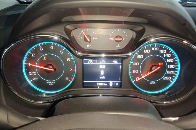 Used Chevrolet Cruze 2017 1.5L Hatchback Automatic Xuanfeng Edition Instrument Cluster