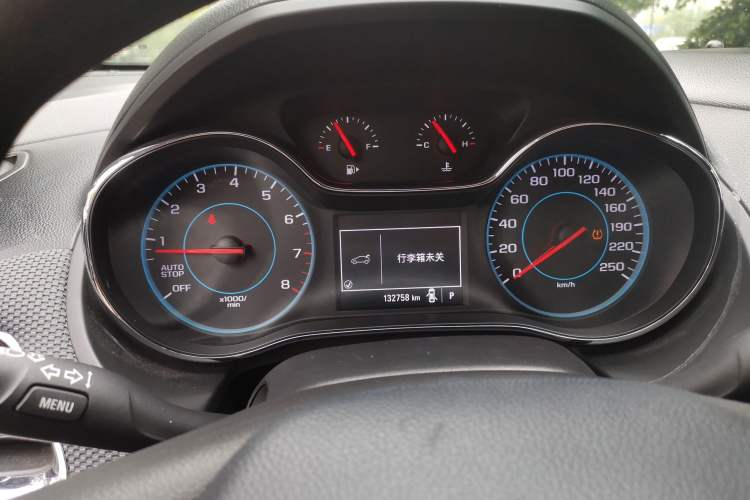 Used Chevrolet Cruze 2017 1.5L Automatic Pioneer Sunroof Edition Instrument Cluster