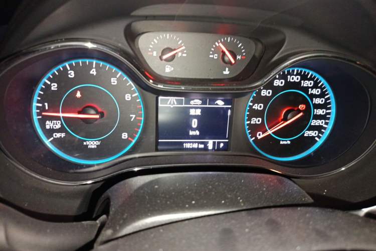 Used Chevrolet Cruze 2017 1.5L Automatic Pioneer Sunroof Edition Instrument Cluster