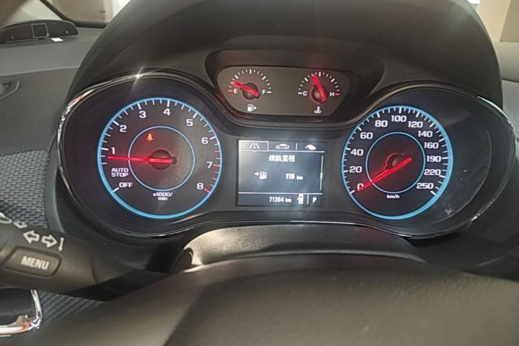 Used Chevrolet Cruze 2017 1.5L Automatic Pioneer Sunroof Edition Instrument Cluster