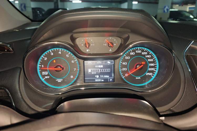 Used Chevrolet Cruze 2017 1.5L Automatic Pioneer Sunroof Edition Instrument Cluster