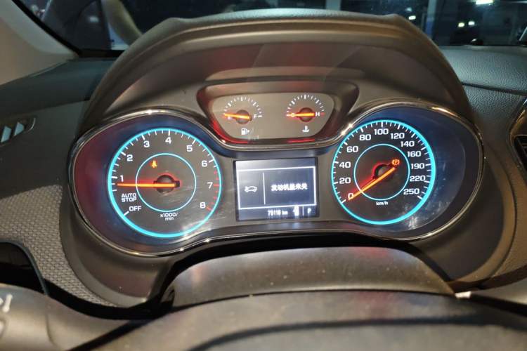 Used Chevrolet Cruze 2017 1.5L Automatic Pioneer Sunroof Edition Instrument Cluster