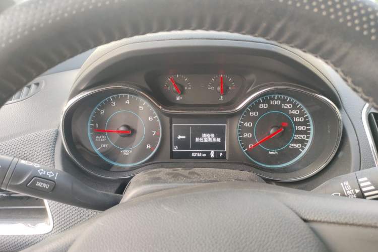 Used Chevrolet Cruze 2017 1.5L Automatic Pioneer Sunroof Edition Instrument Cluster
