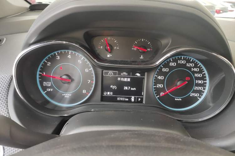 Used Chevrolet Cruze 2017 1.5L Automatic Pioneer Sunroof Edition Instrument Cluster