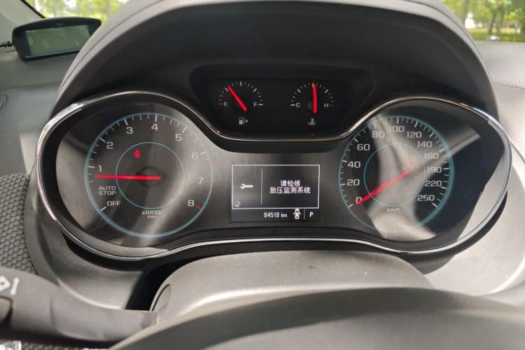 Used Chevrolet Cruze 2017 1.5L Automatic Pioneer Sunroof Edition Instrument Cluster