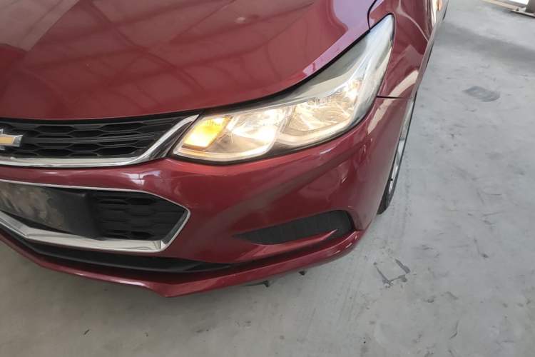 Used Chevrolet Cruze 2017 1.5L Automatic Pioneer Sunroof Edition Left Front Headlight