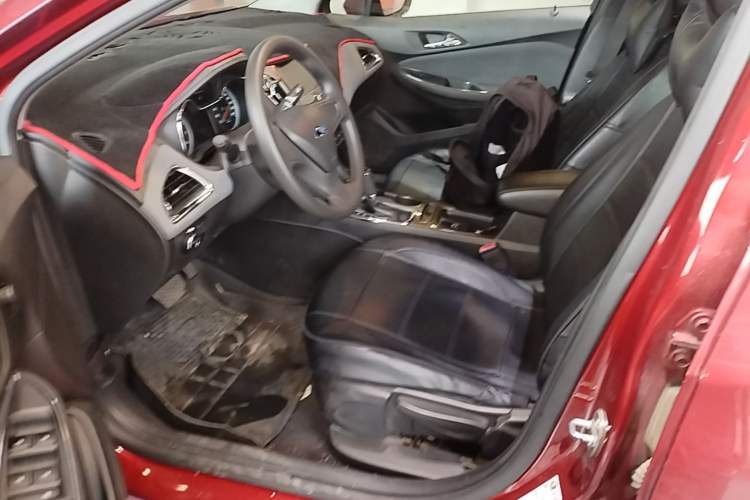 Used Chevrolet Cruze 2017 1.5L Automatic Pioneer Sunroof Edition Left Front Seat