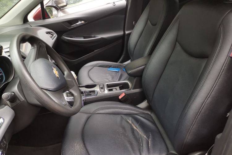 Used Chevrolet Cruze 2017 1.5L Automatic Pioneer Sunroof Edition Left Front Seat