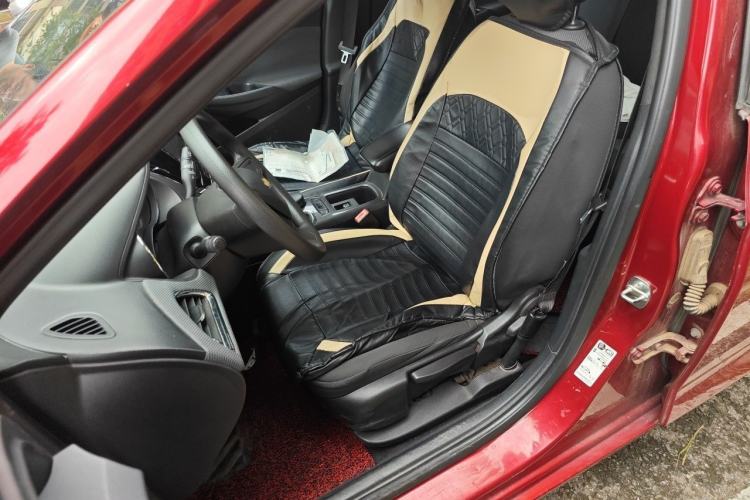 Used Chevrolet Cruze 2017 1.5L Automatic Pioneer Sunroof Edition Left Front Seat