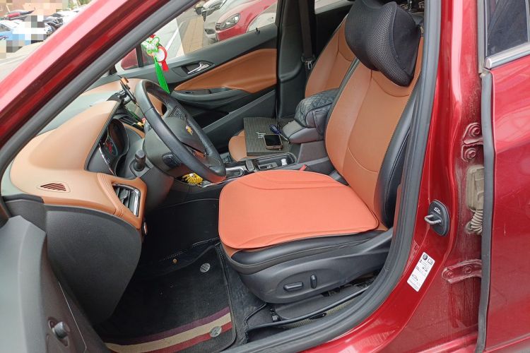 Used Chevrolet Cruze 2017 1.4T Hatchback Dual-Clutch Lingfeng Edition Left Front Seat