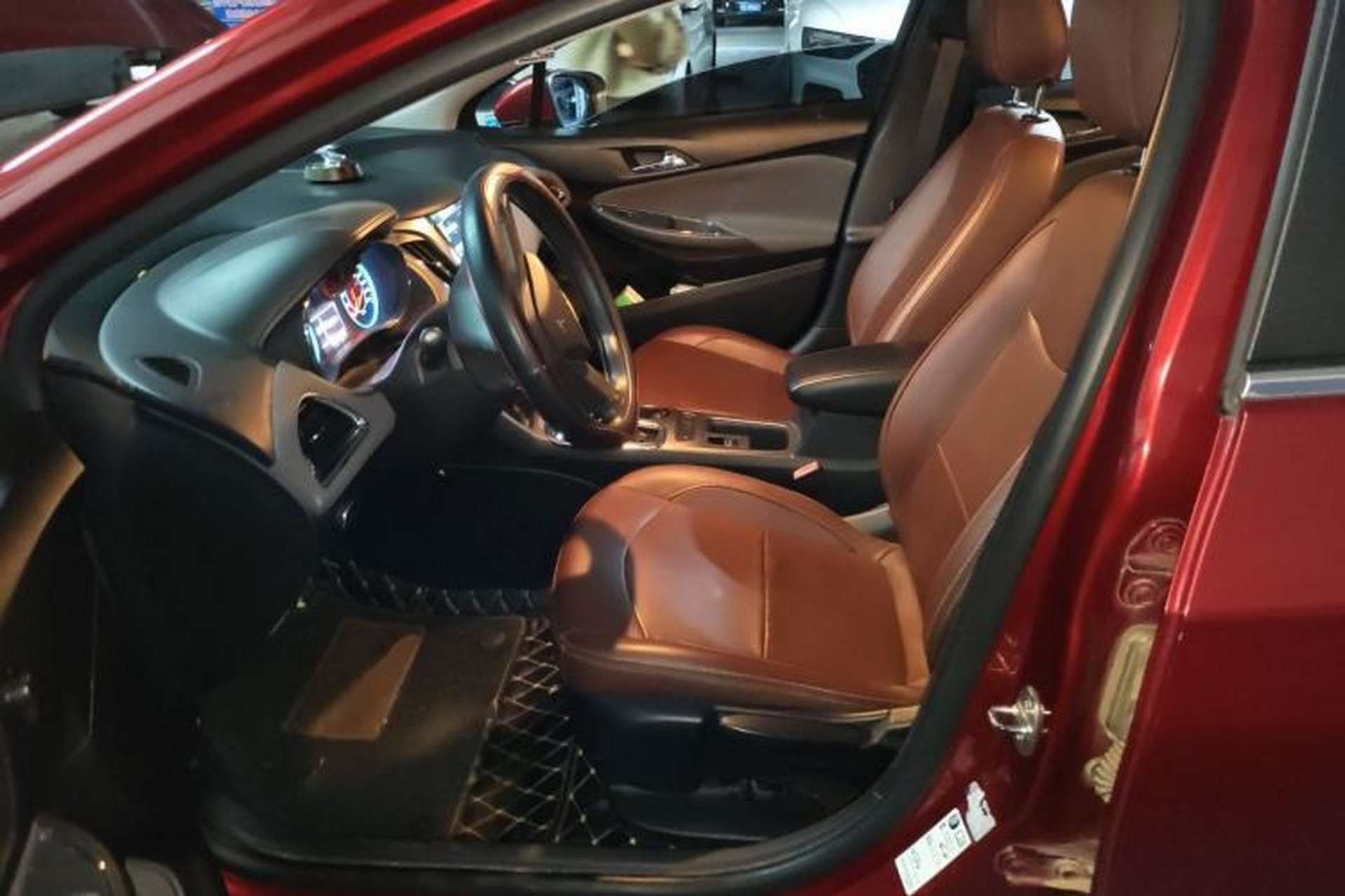 Used Chevrolet Cruze 2017 1.5L Automatic Pioneer Sunroof Edition Left Front Seat
