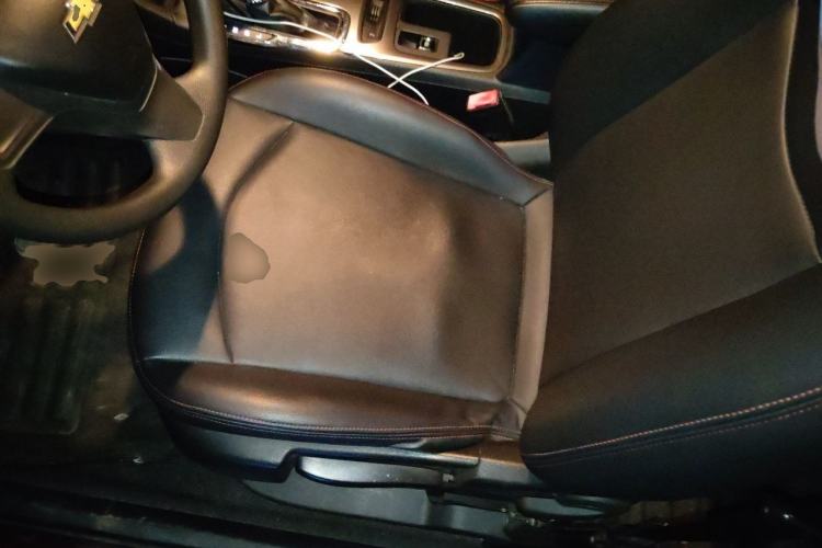 Used Chevrolet Cruze 2017 1.5L Automatic Pioneer Sunroof Edition Left Front Seat