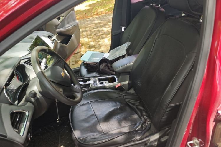 Used Chevrolet Cruze 2017 1.5L Automatic Pioneer Sunroof Edition Left Front Seat