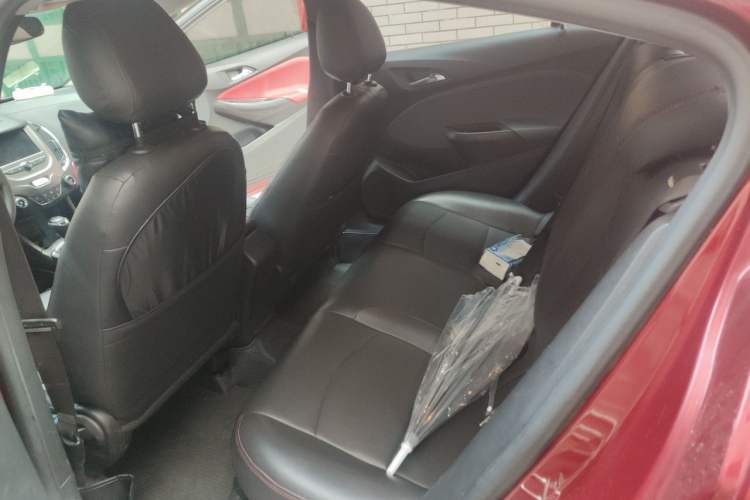 Used Chevrolet Cruze 2017 1.5L Automatic Pioneer Sunroof Edition Left Rear Seat