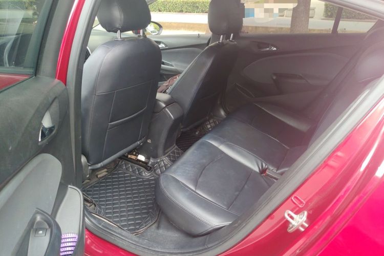 Used Chevrolet Cruze 2017 1.5L Automatic Pioneer Sunroof Edition Left Rear Seat
