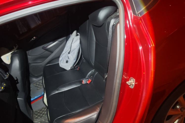 Used Chevrolet Cruze 2017 1.5L Automatic Pioneer Sunroof Edition Left Rear Seat