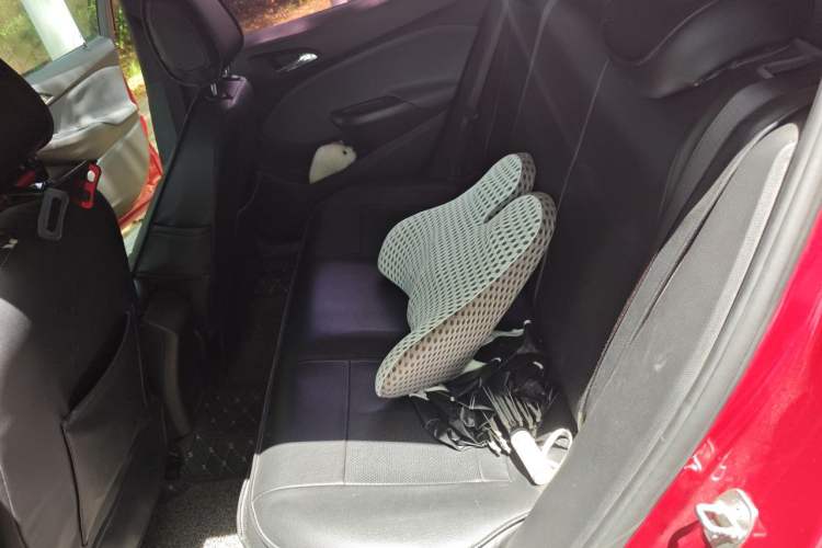 Used Chevrolet Cruze 2017 1.5L Automatic Pioneer Sunroof Edition Left Rear Seat