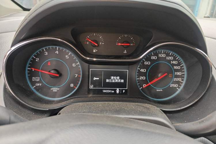 Used Chevrolet Cruze 2017 1.5L Hatchback Automatic Xuanfeng Edition Odometer Close Up