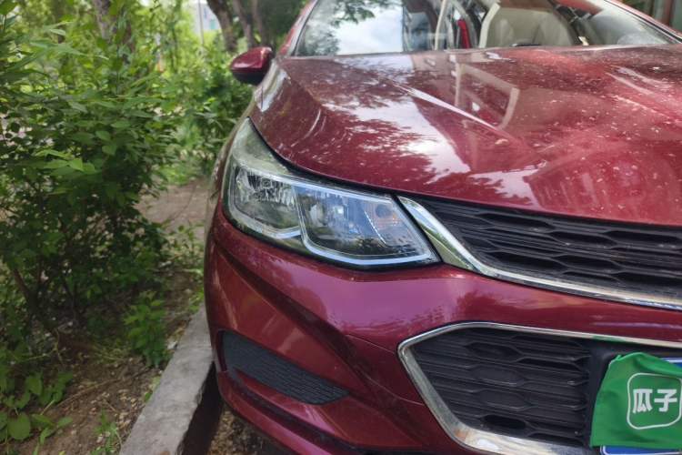 Used Chevrolet Cruze 2017 1.5L Automatic Pioneer Sunroof Edition Right Front Headlight