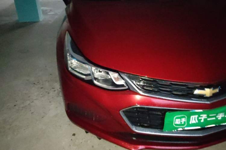 Used Chevrolet Cruze 2017 1.5L Automatic Pioneer Sunroof Edition Right Front Headlight