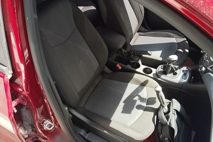 Used Chevrolet Cruze 2017 1.5L Manual Pioneer Edition Right Front Seat