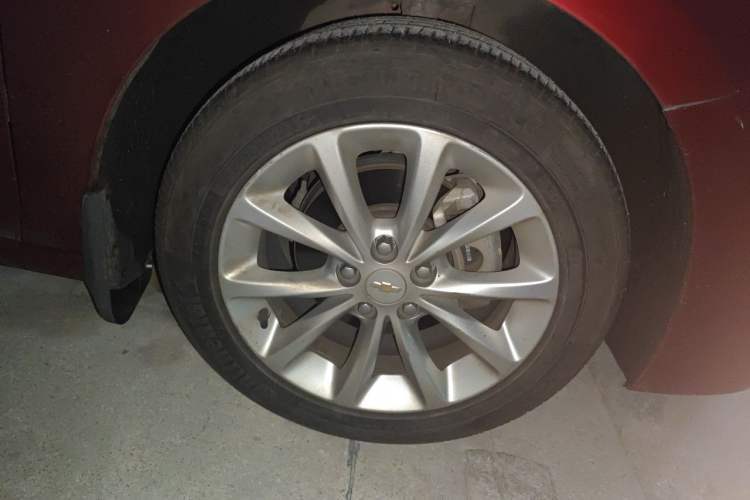 Used Chevrolet Cruze 2017 1.5L Automatic Xuanfeng Edition Right Front Wheel Hub