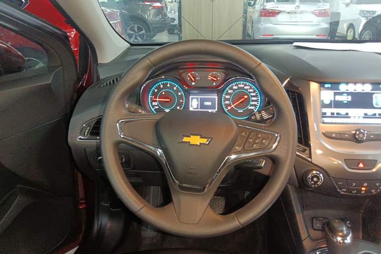 Used Chevrolet Cruze 2017 1.5L Hatchback Automatic Xuanfeng Edition Steering Wheel