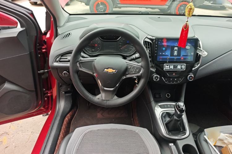 Used Chevrolet Cruze 2017 1.5L Manual Xuanfeng Edition Steering Wheel