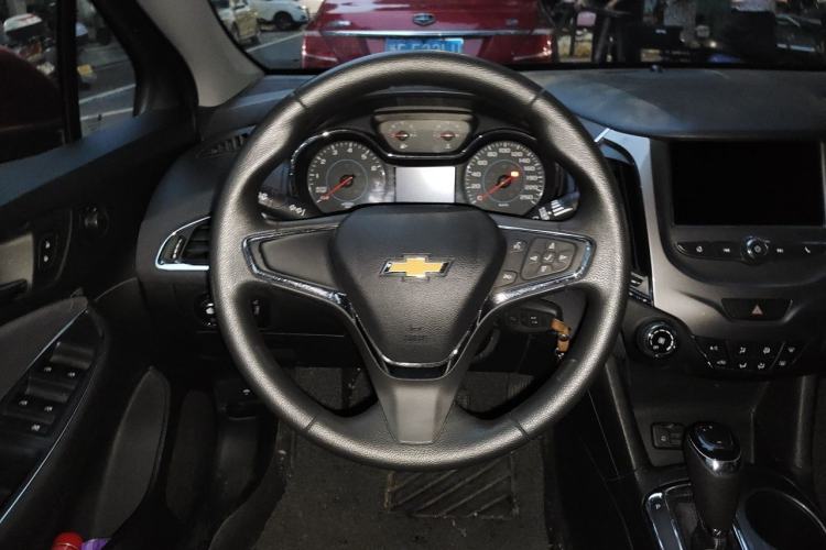 Used Chevrolet Cruze 2017 1.5L Automatic Xuanfeng Edition Steering Wheel