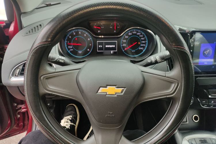 Used Chevrolet Cruze 2017 1.5L Manual Pioneer Edition Steering Wheel