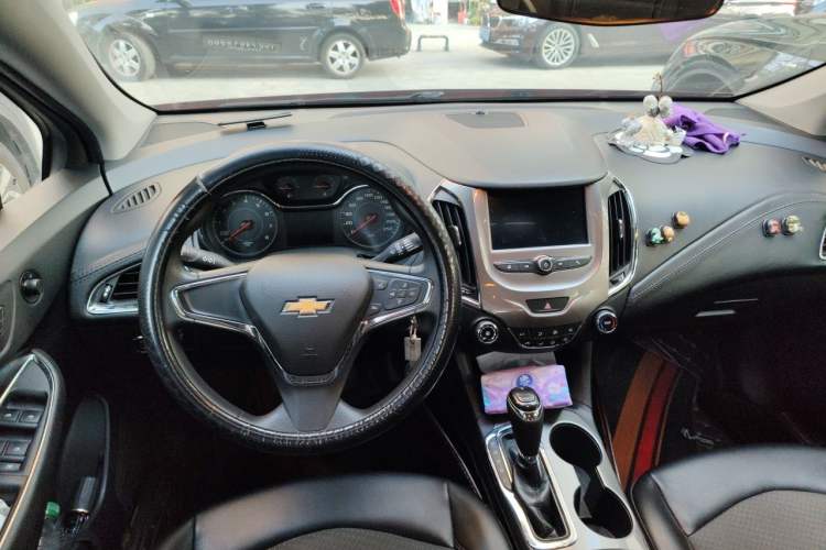 Used Chevrolet Cruze 2017 1.5L Automatic Xuanfeng Edition Steering Wheel