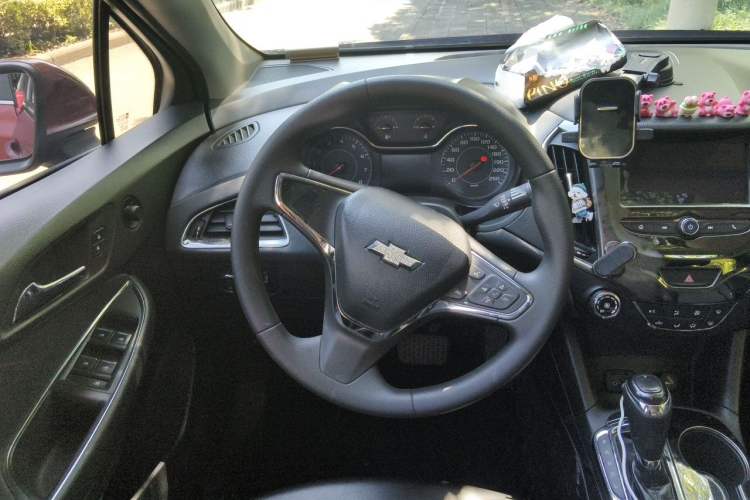 Used Chevrolet Cruze 2017 1.5L Automatic Xuanfeng Edition Steering Wheel