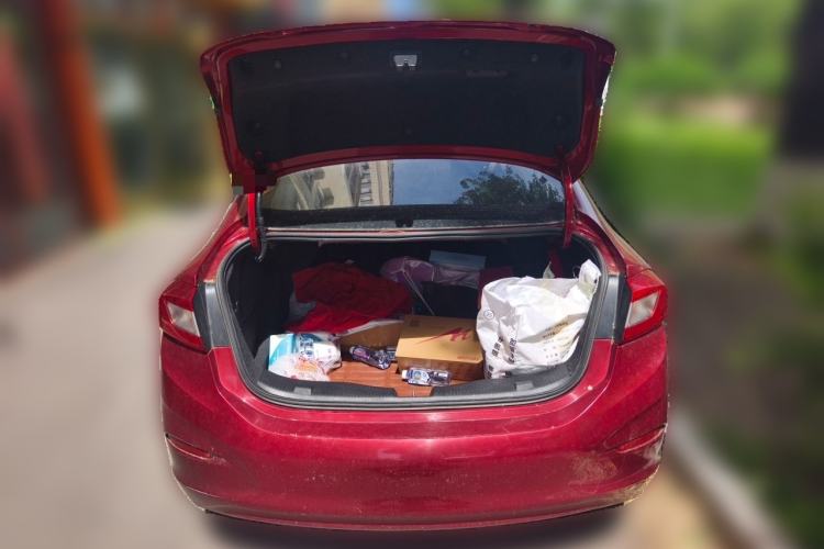Used Chevrolet Cruze 2017 1.5L Automatic Pioneer Sunroof Edition Trunk