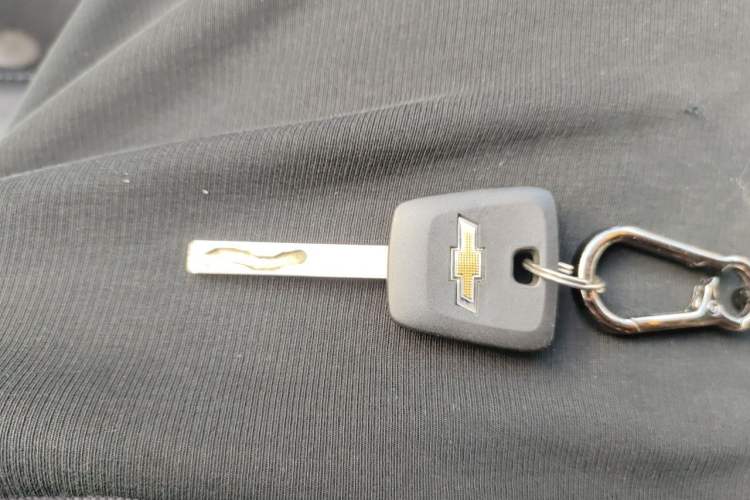 Used Chevrolet Cruze 2017 1.5L Automatic Pioneer Sunroof Edition Vehicle Key