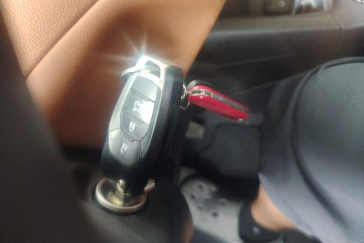 Used Chevrolet Cruze 2017 1.4T Dual-Clutch Xuanfeng Edition Vehicle Key